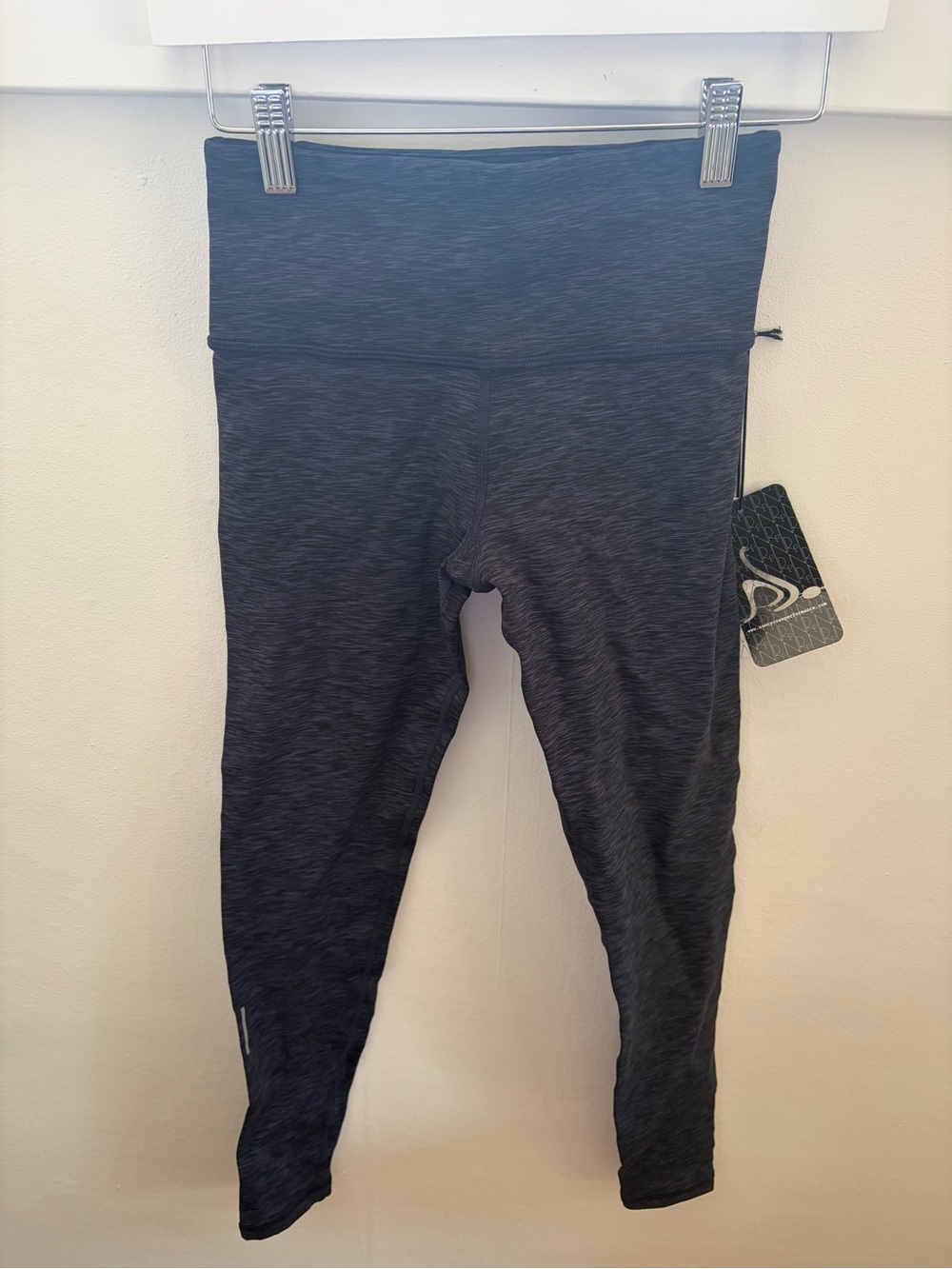 Bar Method Plank Pants High Waisted 4/XS Midnight Spacedye
Brand new with tags